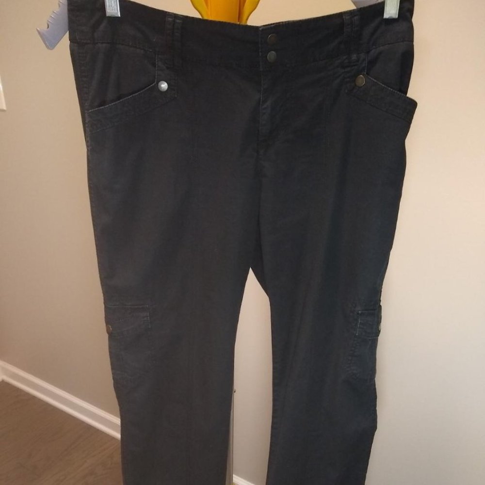 St Johns Bay 10P Black Cargo Pants